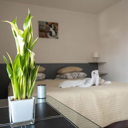 Apart Hotel Het Veerse Meer คอร์ทเคเนอ ภายนอก รูปภาพ