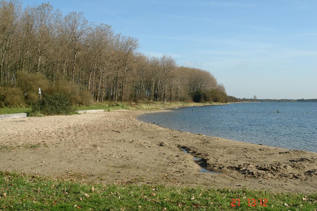 Apart Hotel Het Veerse Meer คอร์ทเคเนอ ภายนอก รูปภาพ