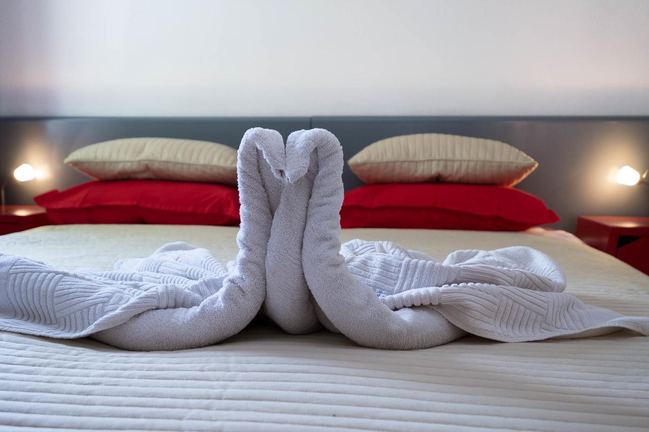 Apart Hotel Het Veerse Meer คอร์ทเคเนอ ภายนอก รูปภาพ