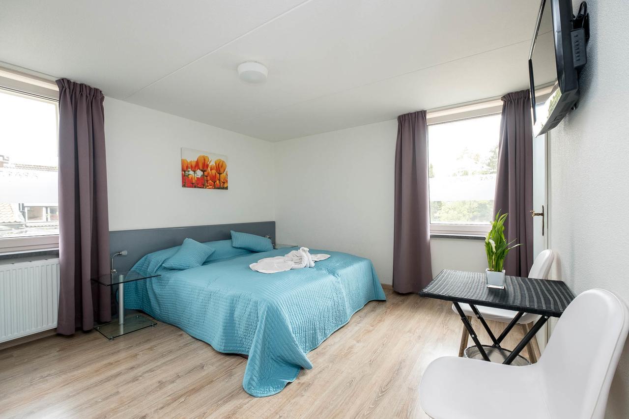 Apart Hotel Het Veerse Meer คอร์ทเคเนอ ภายนอก รูปภาพ