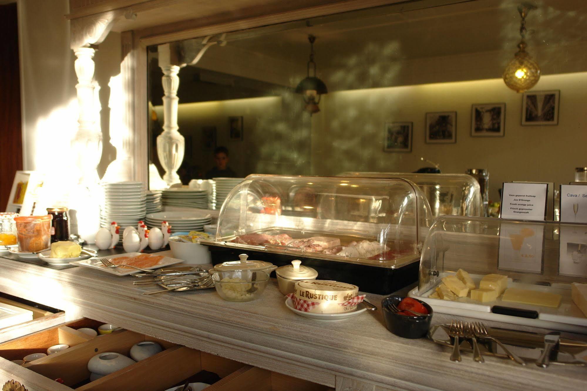 Apart Hotel Het Veerse Meer คอร์ทเคเนอ ภายนอก รูปภาพ